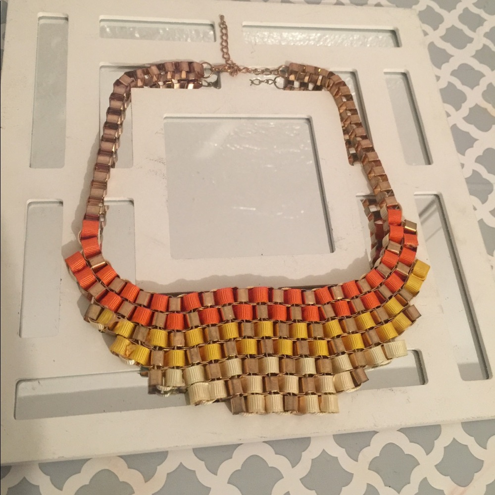 Statement necklace